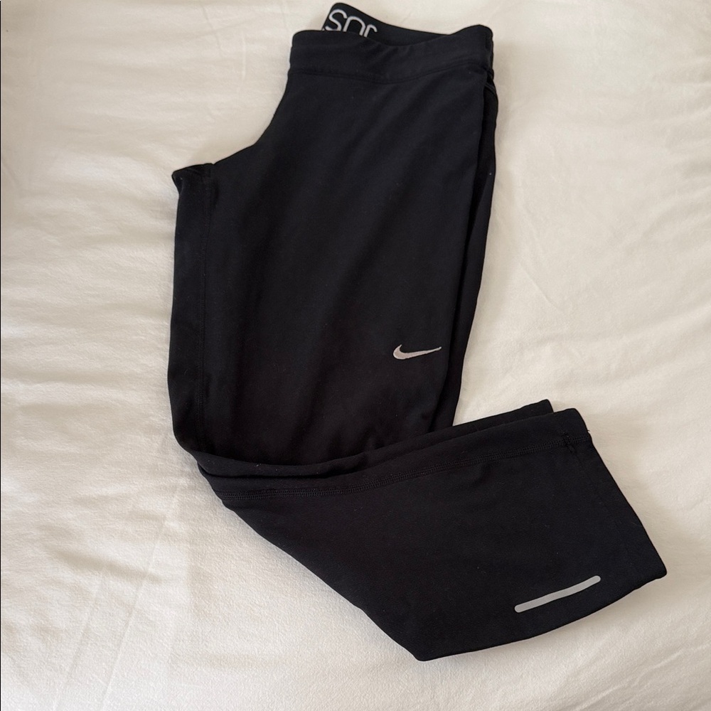 Nike Black Sports capri leggings